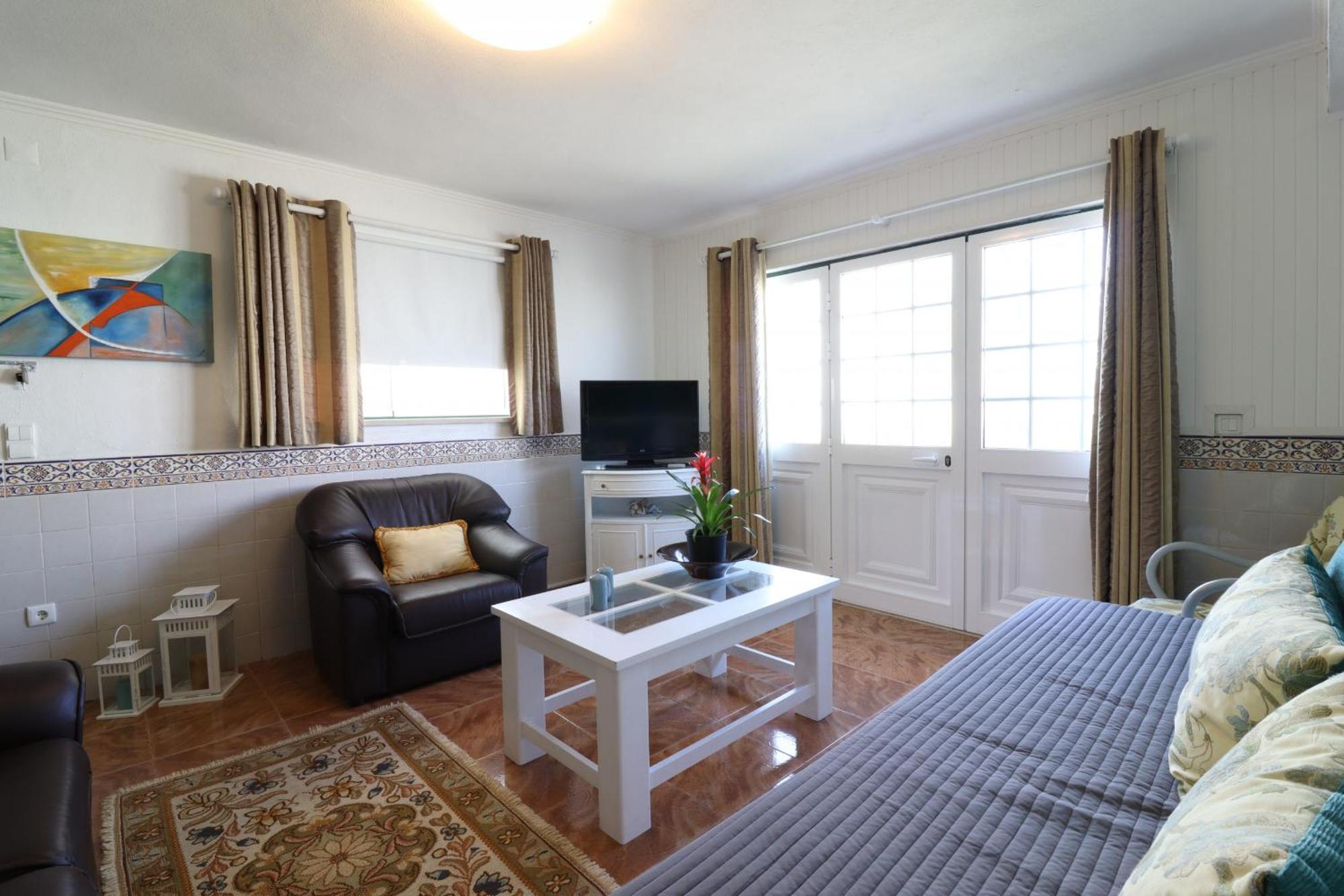 Beguest Lagoon House Nadadouro 외부 사진